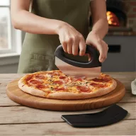   Taietor pizza, Everestus, 2601E12665, 15.4x12.8x2.2 cm, Otel, Plastic, Negru