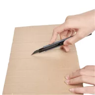   Cutter retractabil, Everestus, 2610E17438, 15.5x0.8x1.5 cm, Plastic, Otel, Fier, Negru