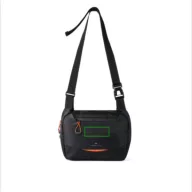   Geanta crossbody, Nordic Drift, 2610E17392, 27x8.5x19.5 cm, rPET, Negru