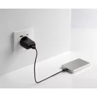   Baterie externa 5000 mAh, 5 W, USB-C, 2502E14949, Everestus, 10.4 x 6.6 x 1 cm, Aluminiu, ABS, Argintiu