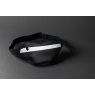   Borseta sport reflectorizanta, Everestus, 21OCT1242, 30 x 6.5 x 12 cm, Plastic, Poliuretan, Negru