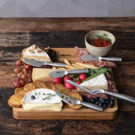   Set platou cu 4 cutite de bucatarie, Boska, 2610E19061, 29.5x29.5x3 cm, Lemn, Maro